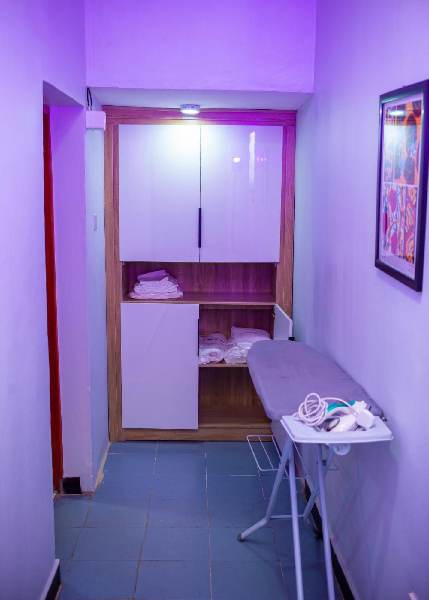 Palm Heights Apartments - Omole Phase 1, Ikeja Bagian luar foto