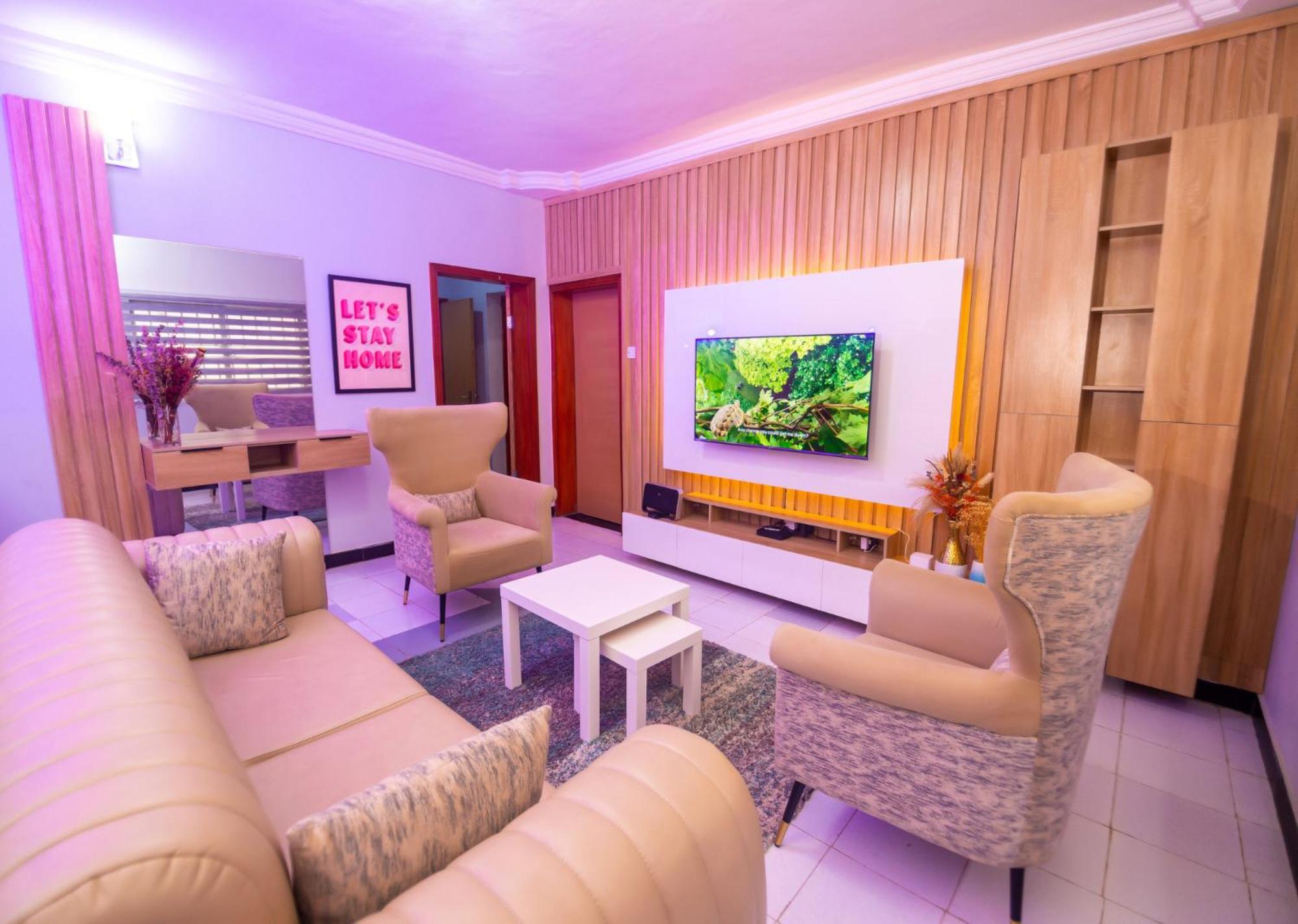 Palm Heights Apartments - Omole Phase 1, Ikeja Bagian luar foto